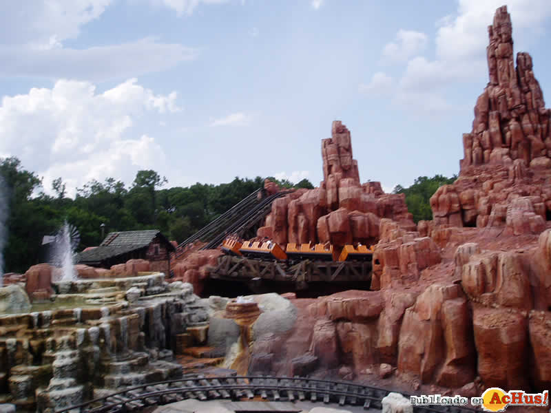 Imagen de Magic Kingdom (Orlando)  Big Thunder Mountain Railroad 2